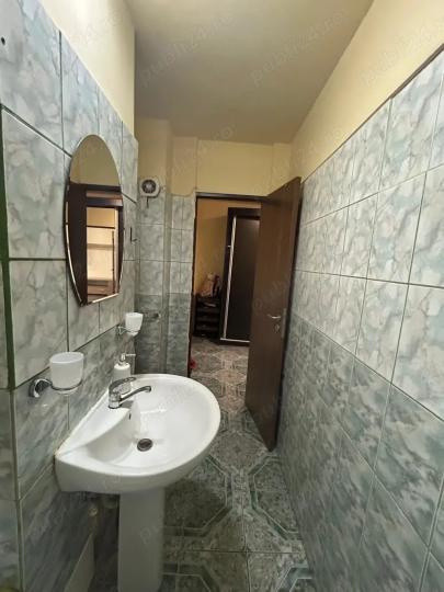 Garsoniera -Zona Colentina-Teiul Doamnei