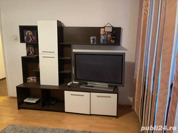 Apartament -3 camere -decomandat-Zona Colentina-Doamna Ghica
