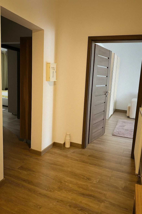Apartament 3 camere-decomandat-zona Timpuri Noi  / Nerva Traian