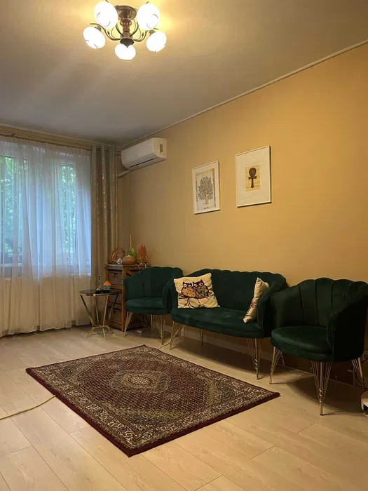 Apartament 3 camere-zona Gorjului