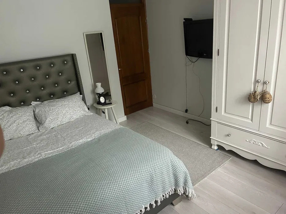 Apartament 3 camere-zona Gorjului
