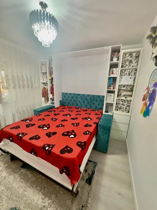 Apartament 3 camere-decomandat-zona Uverturii
