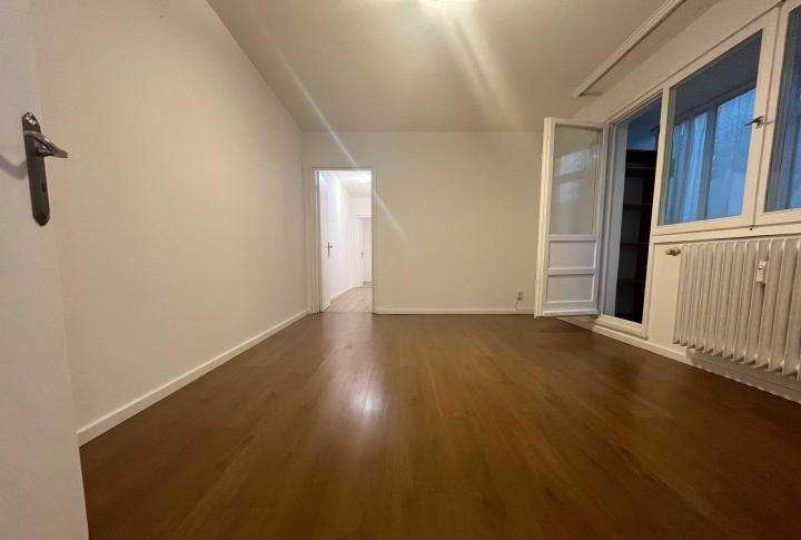 Apartament-3-camere-RENOVAT-Grand-Arena