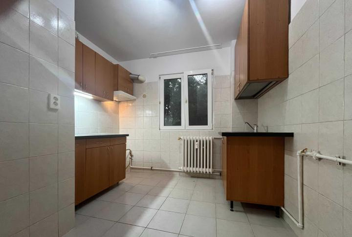 Apartament-3-camere-RENOVAT-Grand-Arena