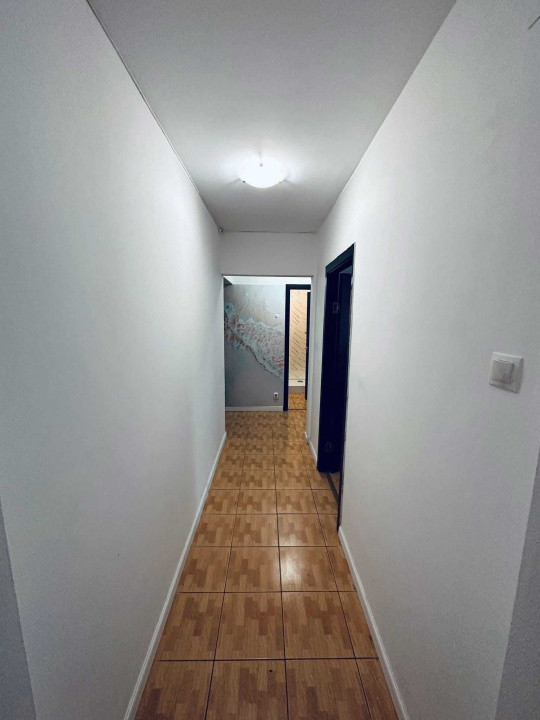 Apartament 4 camere- zona Apusului / Gorjului