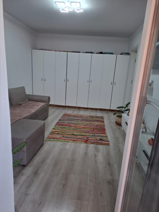 Apartament 3 Camere MOBILAT/UTILAT aproape de Metrou - Zona Pantelimon