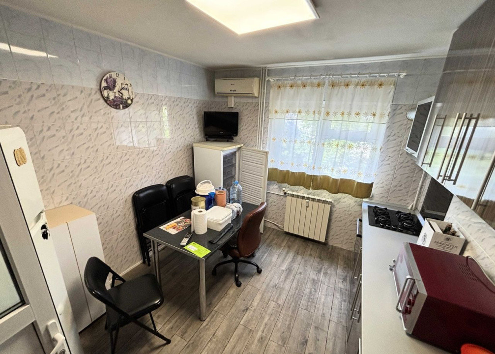 Apartament 4 camere zona Giurgiului