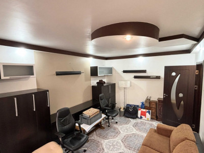 Apartament 4 camere zona Giurgiului