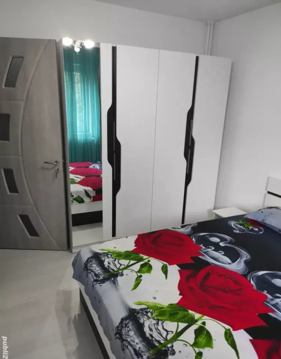Vând apartament cu 2 camere Drumul Gazarului