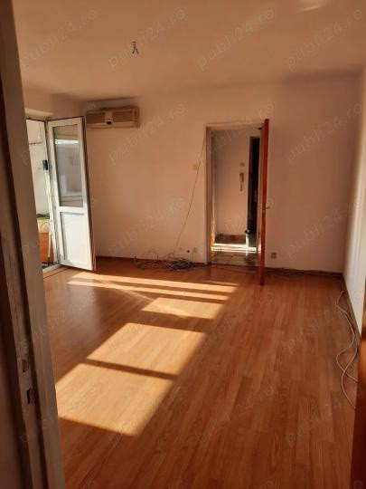 APARTAMENT 3 CAMERE LUJERULUI