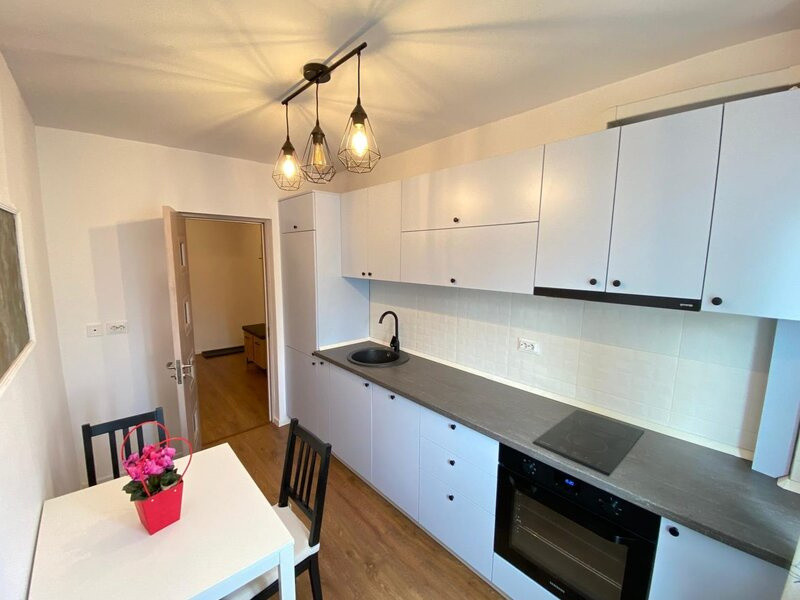 Apartament -2 camere -Zona Rahova