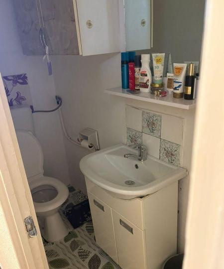 Apartament -3 camere -decomandat-Zona Rahova-Margeanului