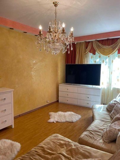 Apartament -2 camere -Zona Rahova-Margeanului