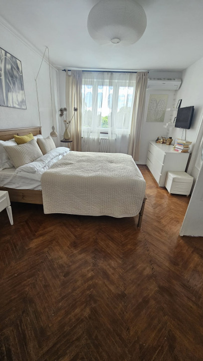 Apartament 3 camere - MOBILAT/UTILAT lux - La 2 minute de Metrou - zona Titan