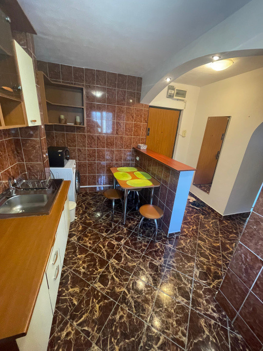 Apartament-3-camere-TINERETULUI-TRESTIANA