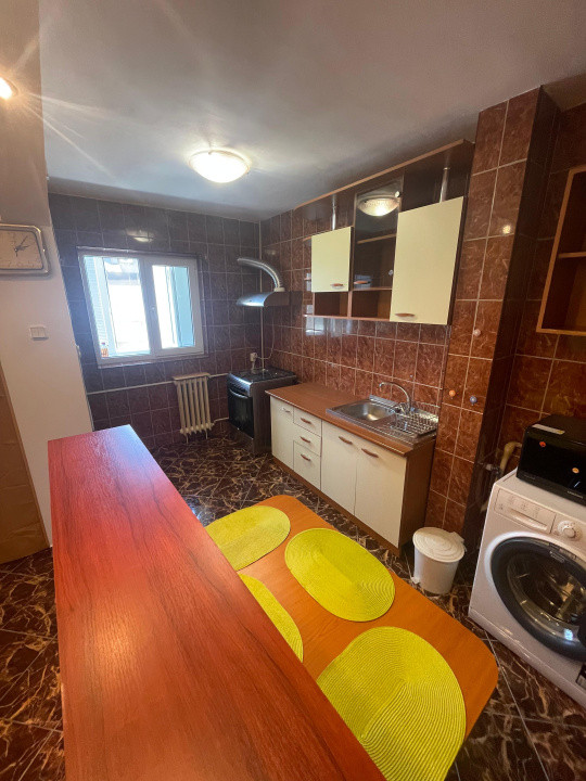 Apartament-3-camere-TINERETULUI-TRESTIANA