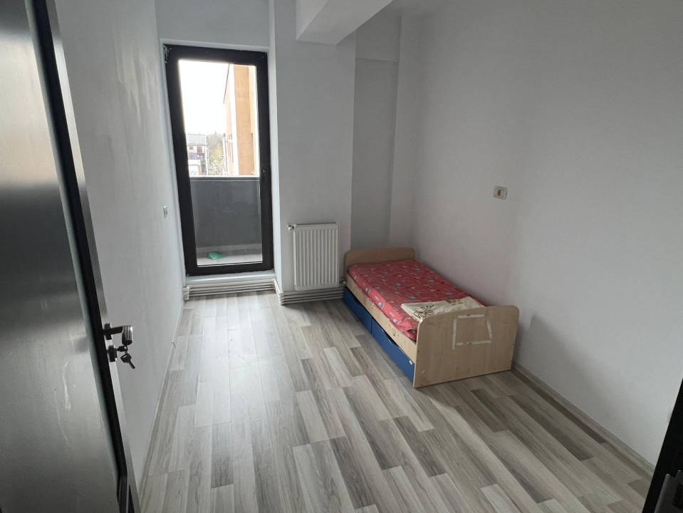 Apartament 2 camere MOBILAT/UTILA - zona linistita Prelungirea Ghencea