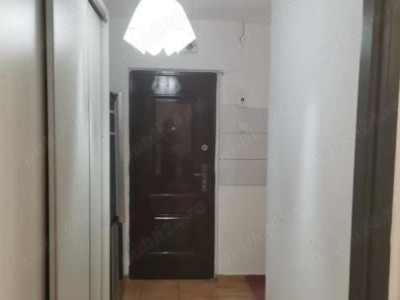GARSONIERA PARTER ROMANCIERILOR