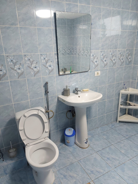 Casa individuala de inchiriat- zona Fundeni