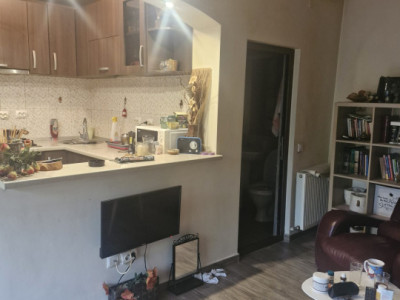 Apartament -2 camere -Zona Sebastian