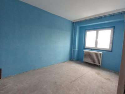 APARTAMENT 3 CAMERE-CALEA FERENTARI-COLT NASAUD-BLOC REABILITAT-2 BAI