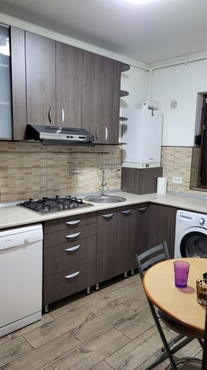 APARTAMENT 3 CAMERE SEBASTIAN PARC