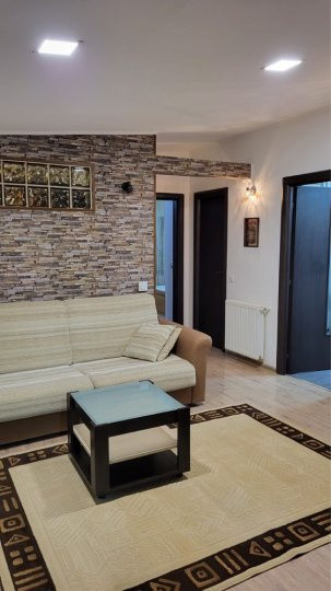 APARTAMENT 3 CAMERE SEBASTIAN PARC