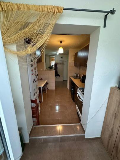 Apartament -3 camere -decomandat-Zona Dristor
