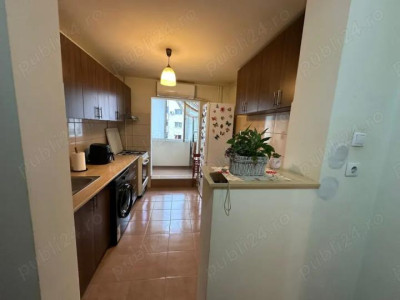 Apartament -3 camere -decomandat-Zona Dristor