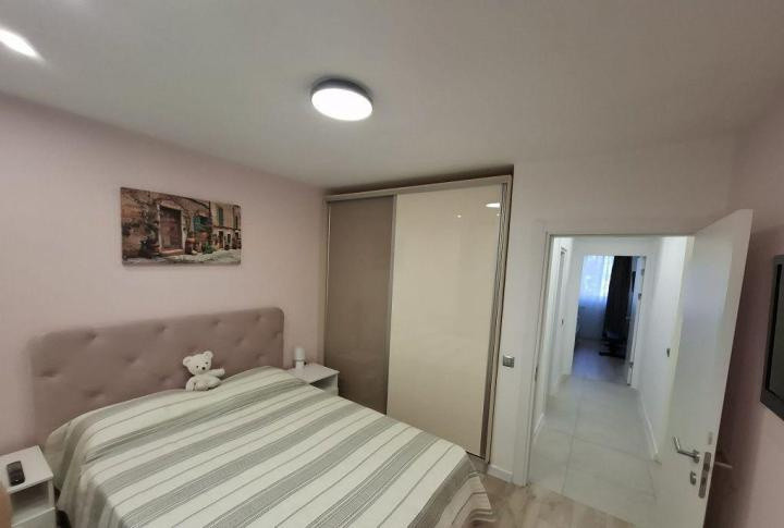 Apartament 3 Camere Trafic Greu -Nasud