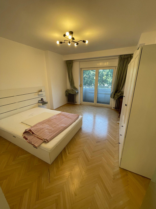 Apartament-4-camere-PALATUL-PARLAMENTULUI