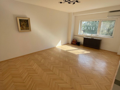 Apartament-4-camere-PALATUL-PARLAMENTULUI