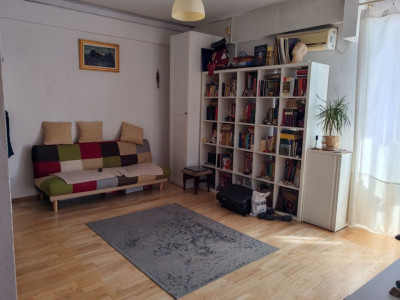 Apartament 2 camere- zona Calea Calarasilor 
