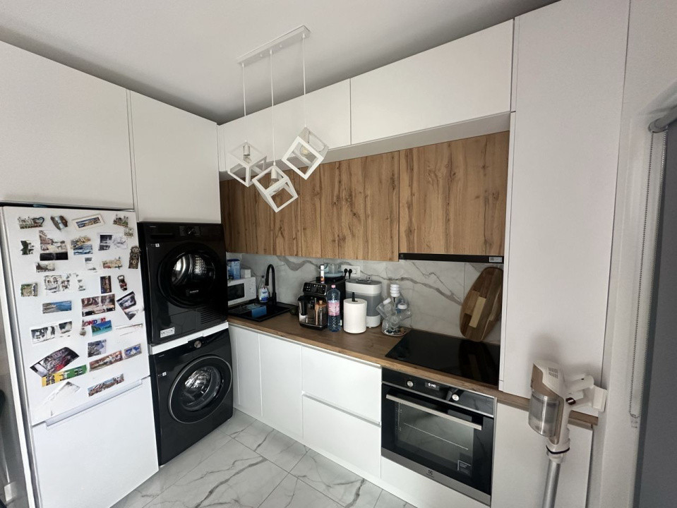 Apartament 2 camere- centrala- parcare- zona Giulesti