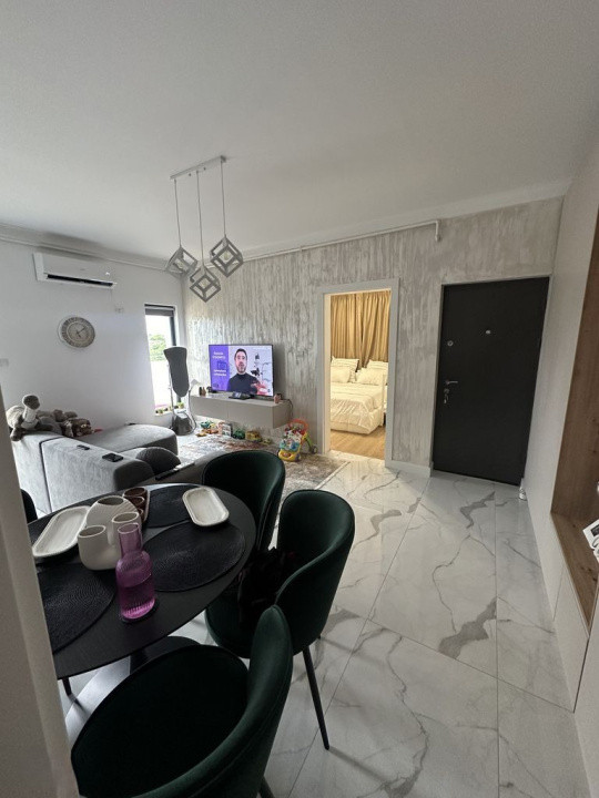 Apartament 2 camere- centrala- parcare- zona Giulesti