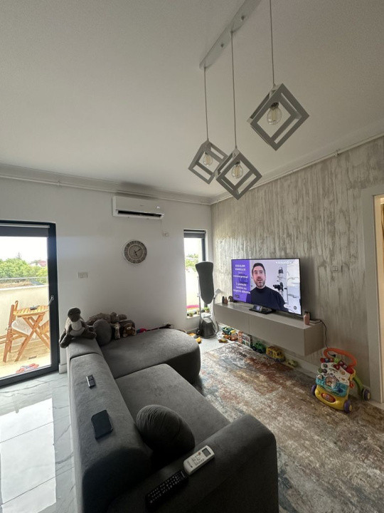 Apartament 2 camere- centrala- parcare- zona Giulesti