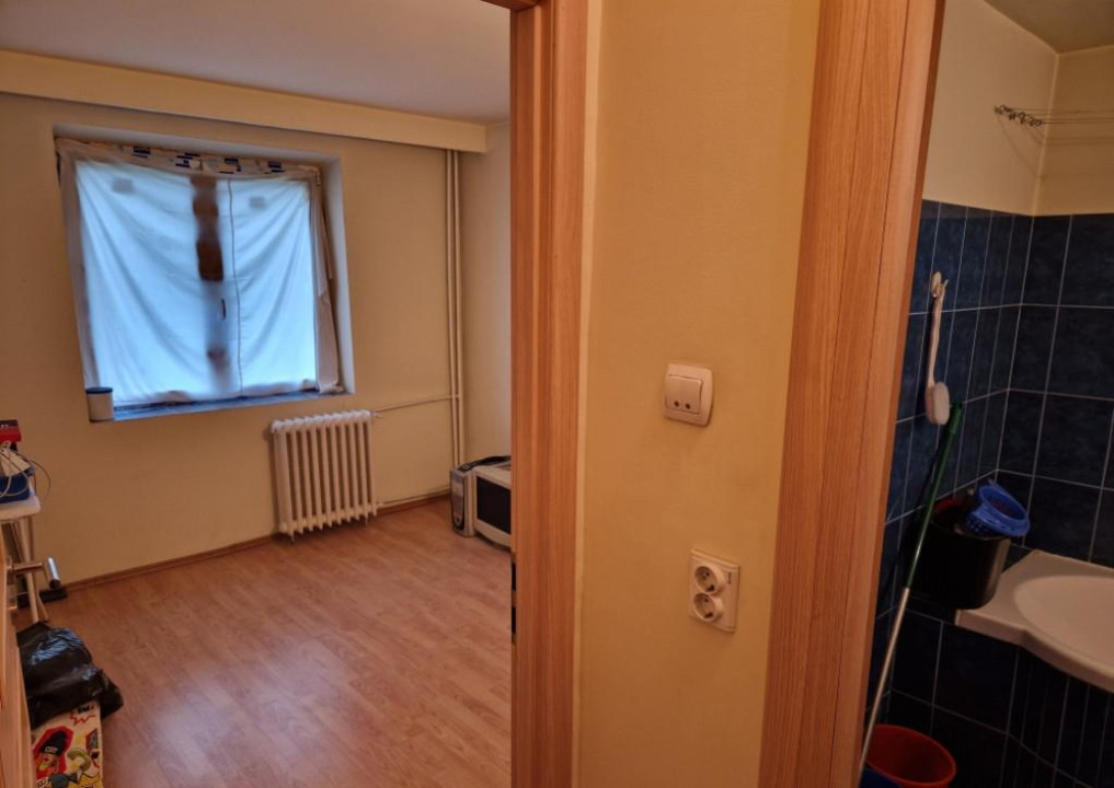 Apartament 3 camere - COLENTINA