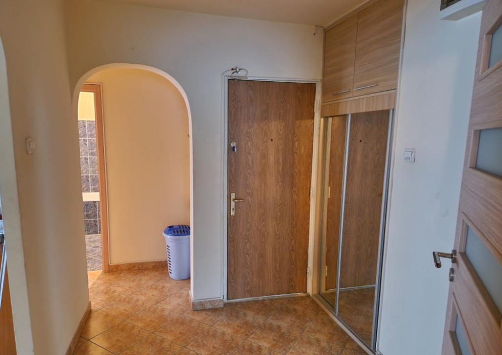 Apartament 3 camere - COLENTINA