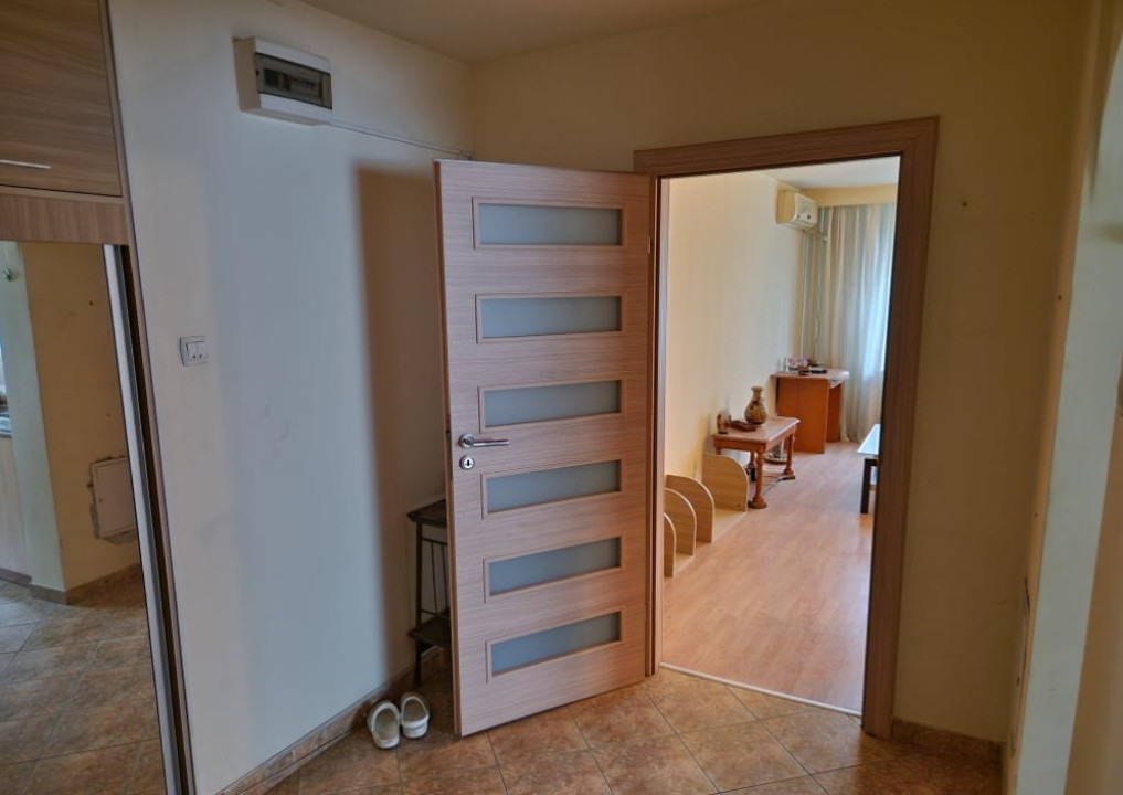 Apartament 3 camere - COLENTINA