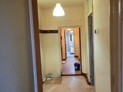 Apartament-4-camere-CENTRALA-OLTENTEI-SCOALA-DE-POLITIE