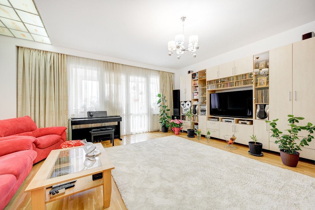 Apartament 4 camere+2 locuri parcare subteran-zona Floreasca