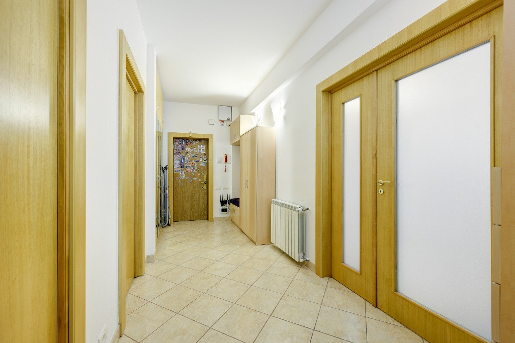 Apartament 4 camere+2 locuri parcare subteran-zona Floreasca