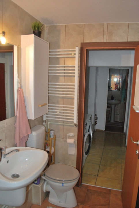 Apartament 3 camere-mobilat-utilat-decomandat-zona 13 Septembrie /Prosper
