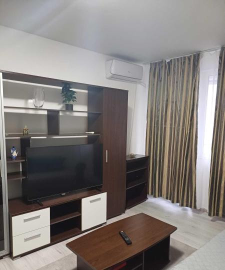 Apartament 2 camere Obregia Piata Straduintei