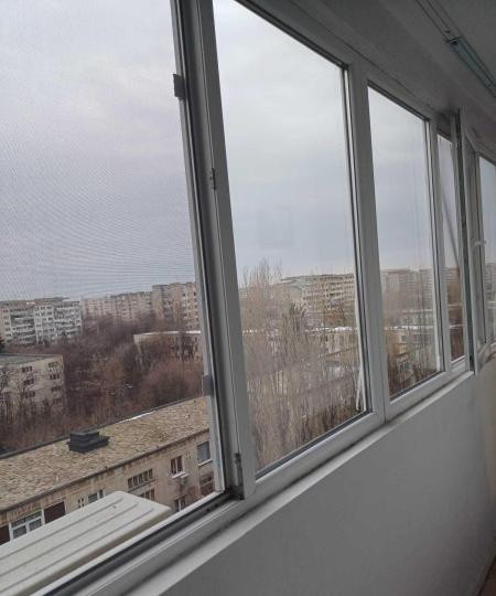 Apartament 2 camere Obregia Piata Straduintei