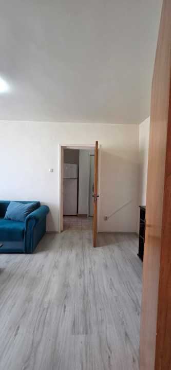 Apartament 2 camere Obregia Piata Straduintei