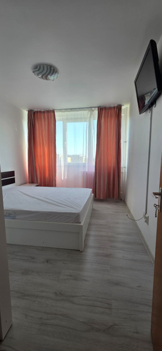 Apartament 2 camere Obregia Piata Straduintei