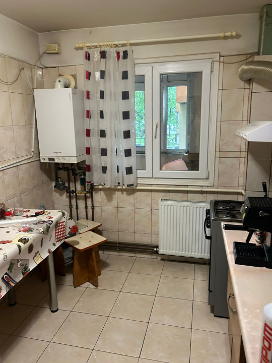 Apartament 4 Camere cu Centrala Proprie - Salaj Rahova