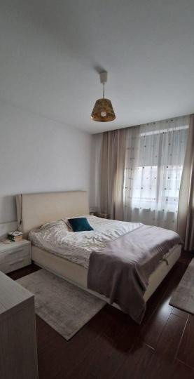 Apartament 2 camere-centrala proprie-zona Piata Alba Iulia