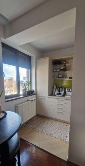 Apartament 2 camere-centrala proprie-zona Piata Alba Iulia